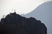 25 Corno Zuccone con Madonna delle cime (1458 m)